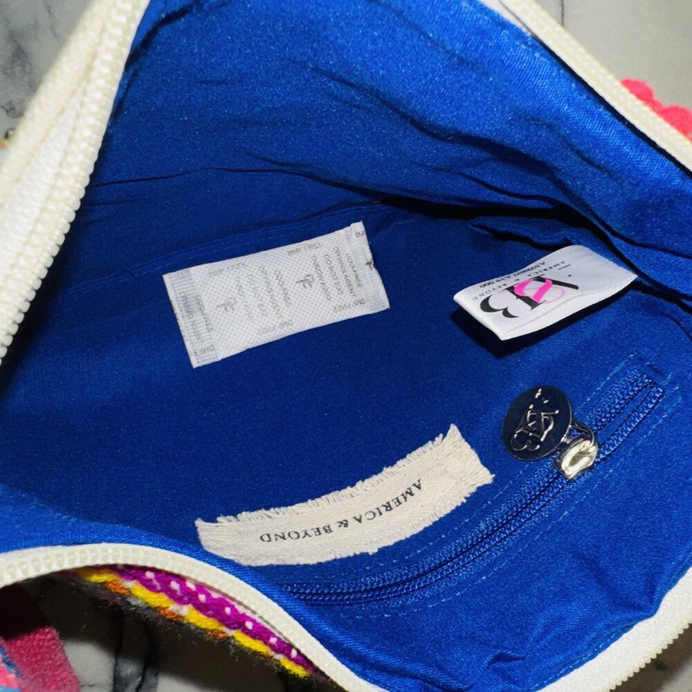 NWOT America & Beyond Hand Embellished Wristlet Bag Wallet Pouch 10x8" Boho Chic - Picture 5 of 6